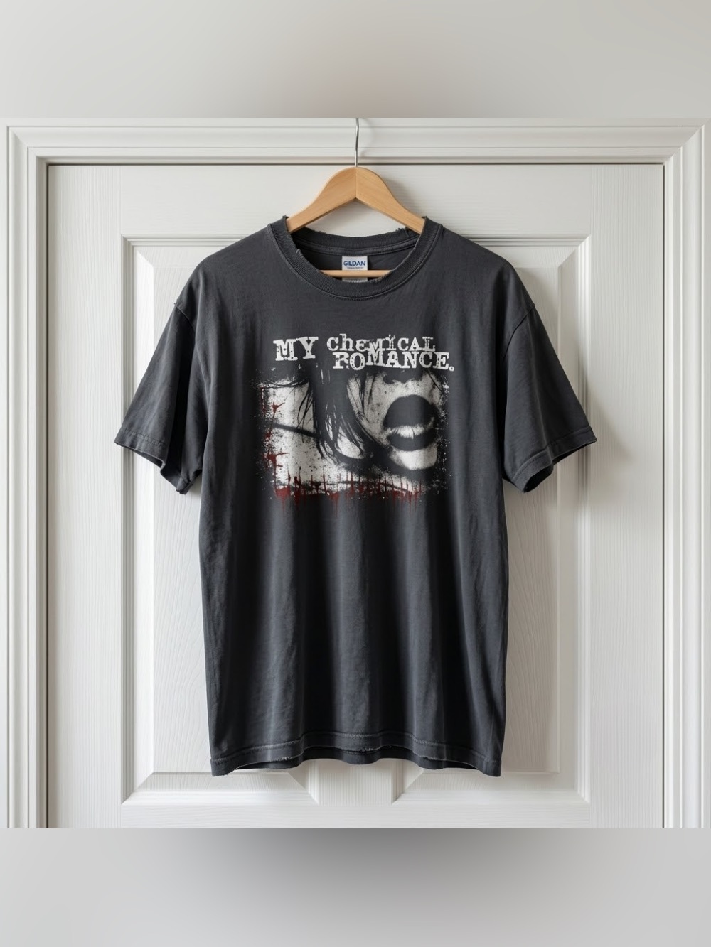 My Chemical Romance Black Parade Tour T-Shirt, Band Tee Gildan 5000
